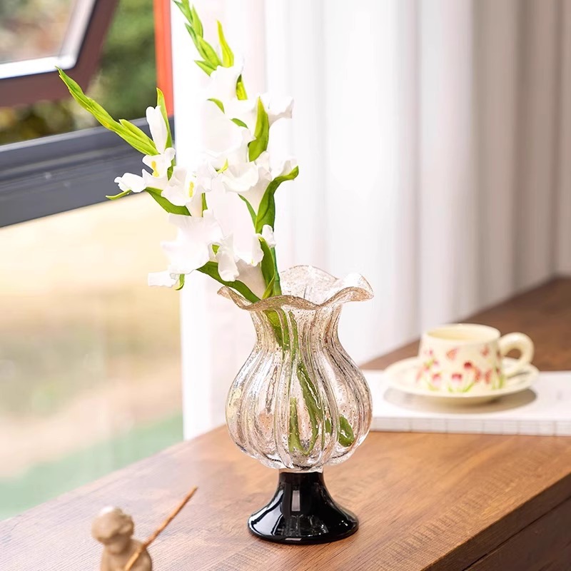 Luxus aranyfoltos vintage stílusú, magas üvegváza